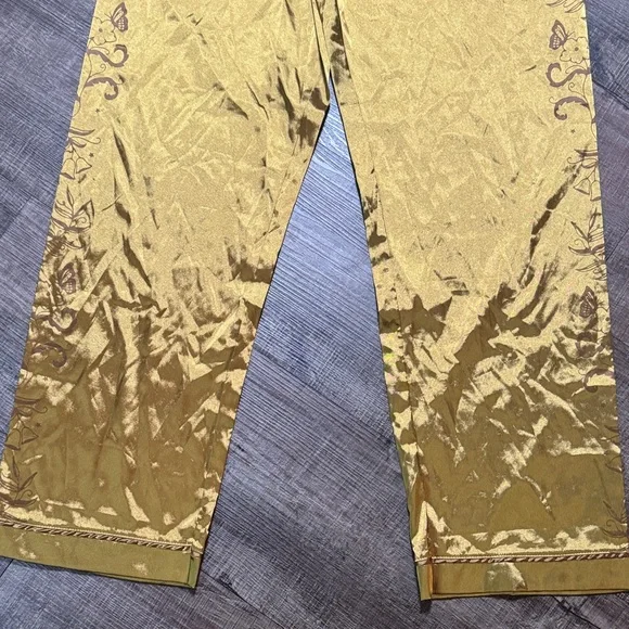 Taylor Swift Fearless Gold pajama Pants with Embroidery - Picture 4 of 13